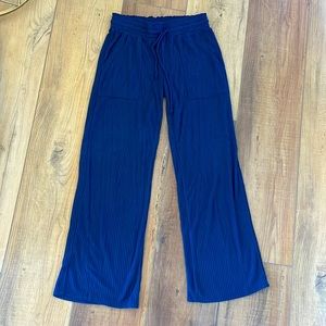 Stars Above Navy pants, size XS, excellent condition!
